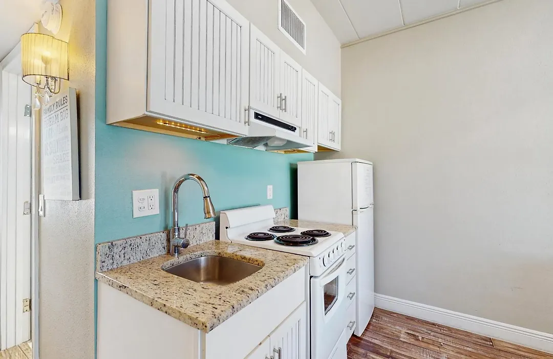 Bungalow Beach Place 6-1